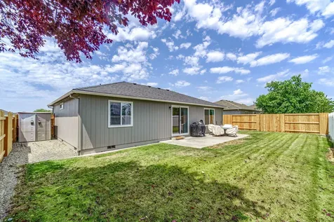 8094 Penny Lane White City OR 97503