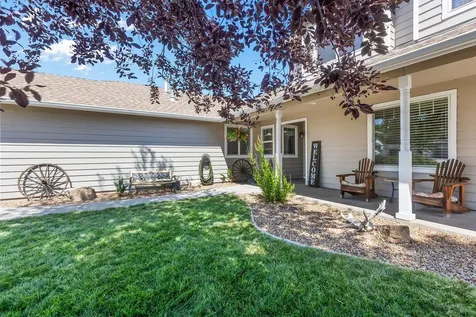 1955 NW Maple Place Redmond OR 97756