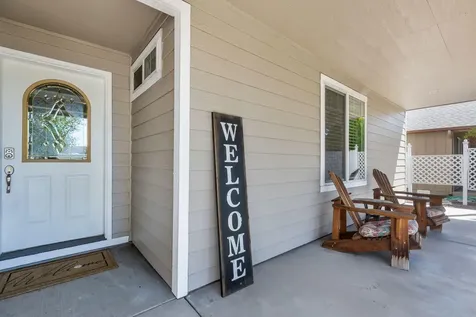 1955 NW Maple Place Redmond OR 97756