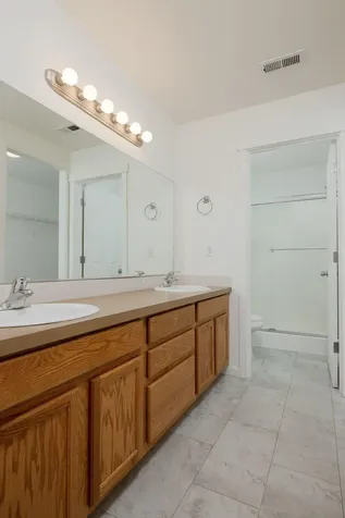 3020 SW Deschutes Drive Redmond OR 97756