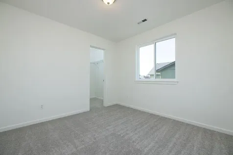 3020 SW Deschutes Drive Redmond OR 97756