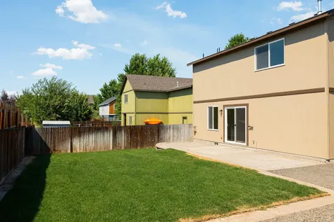 3020 SW Deschutes Drive Redmond OR 97756