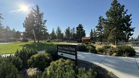 20595 SE Cameron Avenue Bend OR 97702