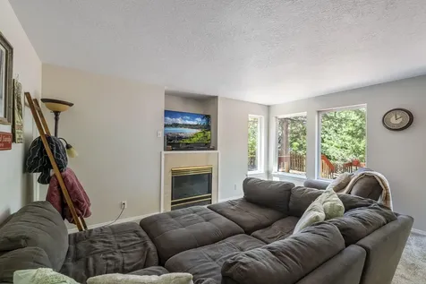 3178 NE Manchester Avenue Bend OR 97701