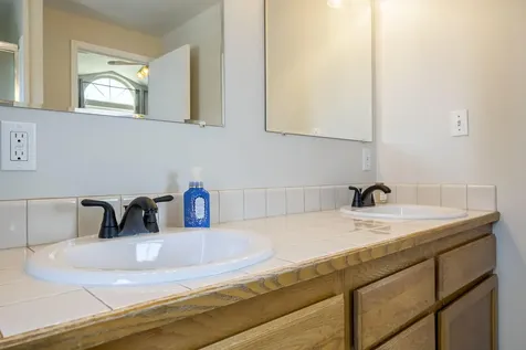 3178 NE Manchester Avenue Bend OR 97701