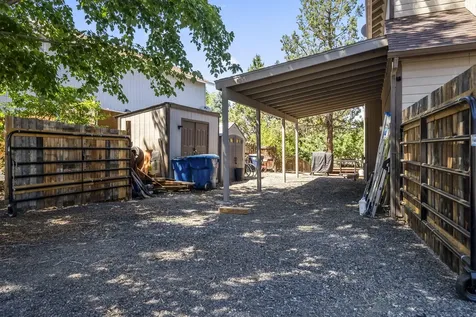 3178 NE Manchester Avenue Bend OR 97701