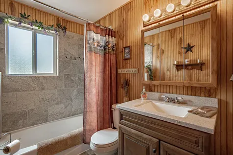 5388 Kane Creek Road Central Point OR 97502