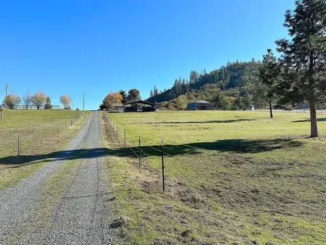 5388 Kane Creek Road Central Point OR 97502