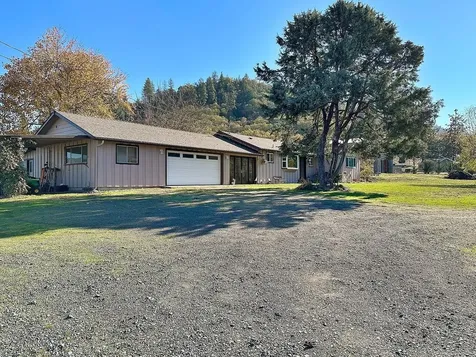 5388 Kane Creek Road Central Point OR 97502
