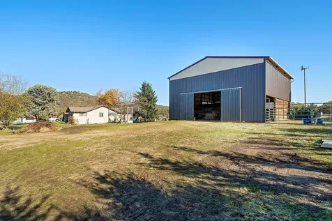 5388 Kane Creek Road Central Point OR 97502