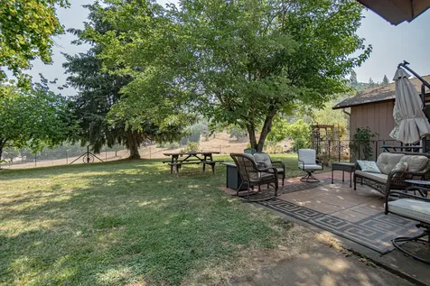 5388 Kane Creek Road Central Point OR 97502
