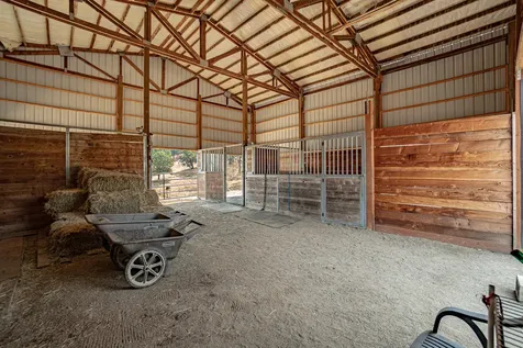 5388 Kane Creek Road Central Point OR 97502