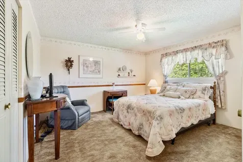 660 Catalpa Drive Grants Pass OR 97526
