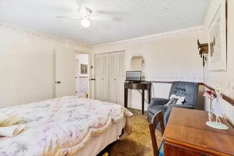 660 Catalpa Drive Grants Pass OR 97526