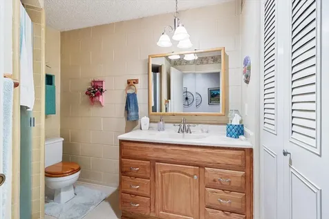 660 Catalpa Drive Grants Pass OR 97526