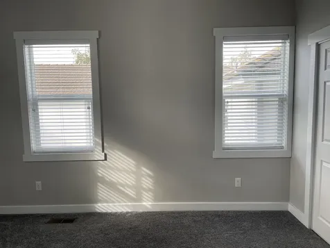 402 Newtown Street Medford OR 97501