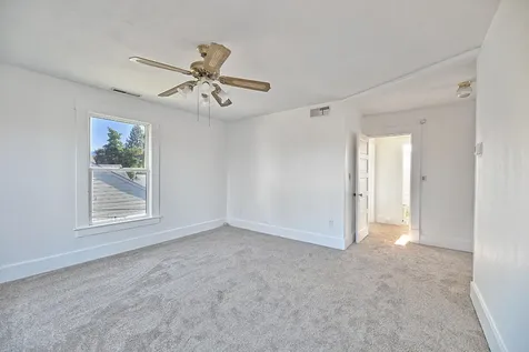 402 Newtown Street Medford OR 97501