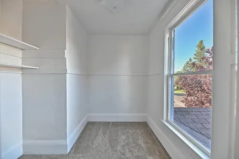 402 Newtown Street Medford OR 97501