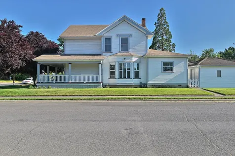 402 Newtown Street Medford OR 97501