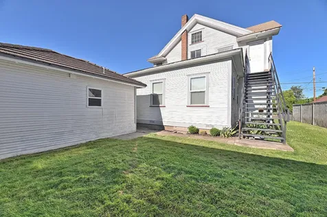 402 Newtown Street Medford OR 97501