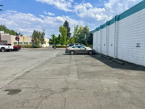 412 SE 7th Street Grants Pass OR 97526