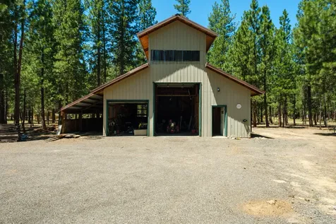 14838 Curlleaf La Pine OR 97739
