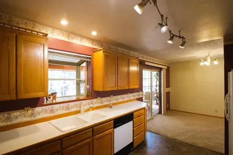 14838 Curlleaf La Pine OR 97739