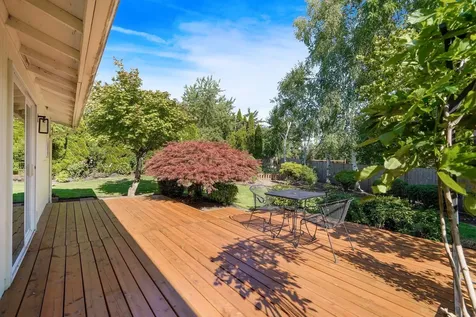 4928 Indiana Avenue NE Salem OR 97305