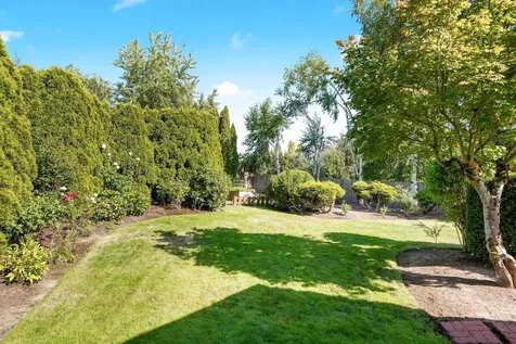 4928 Indiana Avenue NE Salem OR 97305