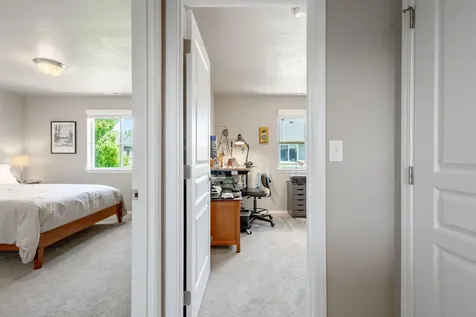 604 SE Glengarry Place Bend OR 97702