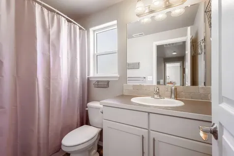 604 SE Glengarry Place Bend OR 97702