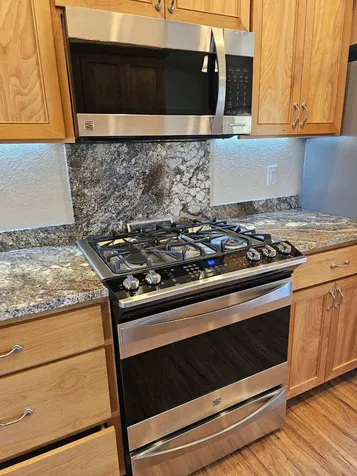214 Barton Road Eagle Point OR 97524