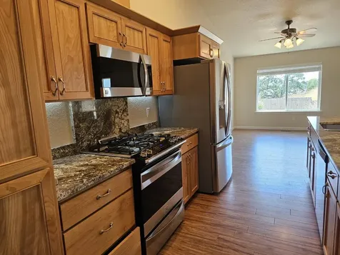 214 Barton Road Eagle Point OR 97524