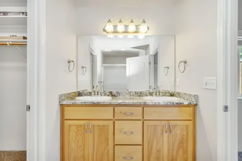 214 Barton Road Eagle Point OR 97524