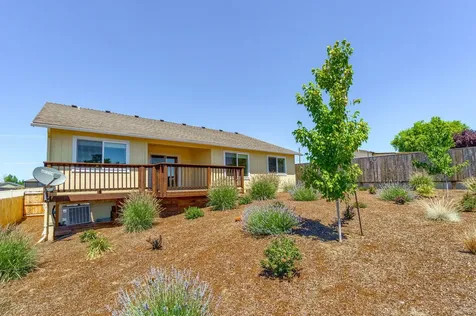 214 Barton Road Eagle Point OR 97524