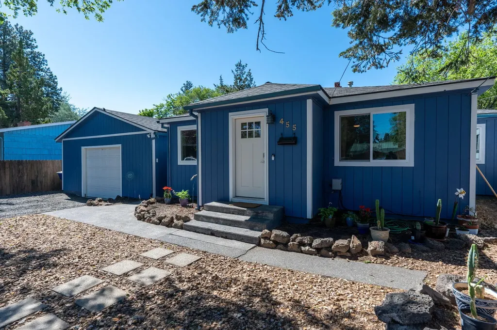 455 NE Clay Avenue Bend OR 97701