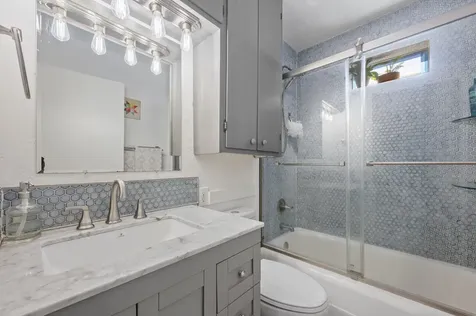 455 NE Clay Avenue Bend OR 97701
