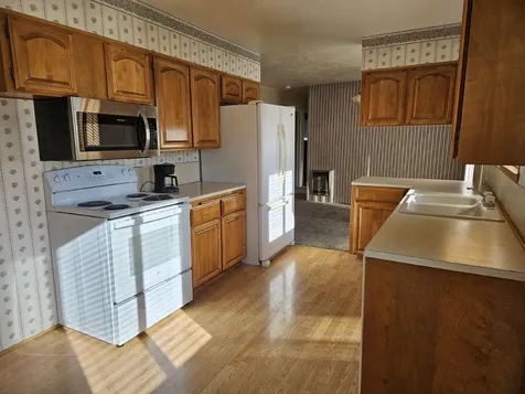 1730 Roberts Road Medford OR 97504
