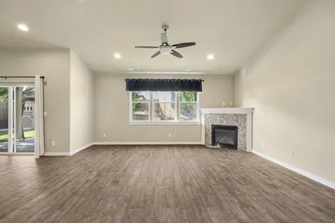 4646 SW Umatilla Avenue Redmond OR 97756