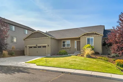 4646 SW Umatilla Avenue Redmond OR 97756