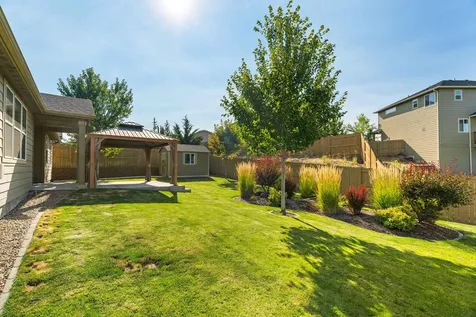 4646 SW Umatilla Avenue Redmond OR 97756