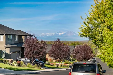 4646 SW Umatilla Avenue Redmond OR 97756