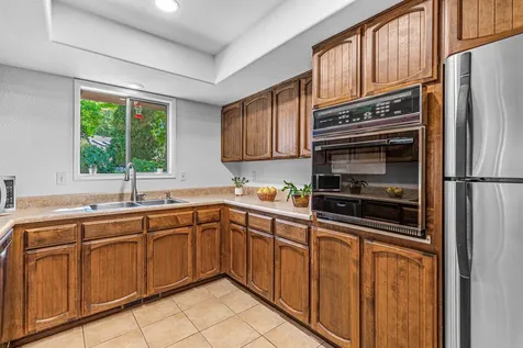 2569 Delmar Way Medford OR 97504