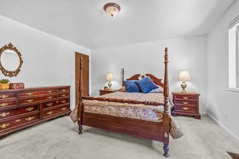 2569 Delmar Way Medford OR 97504
