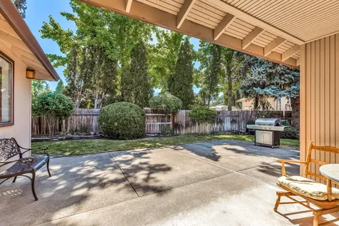 2569 Delmar Way Medford OR 97504