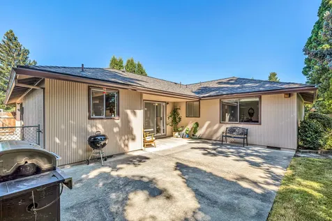2569 Delmar Way Medford OR 97504