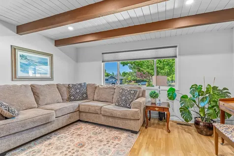 2569 Delmar Way Medford OR 97504
