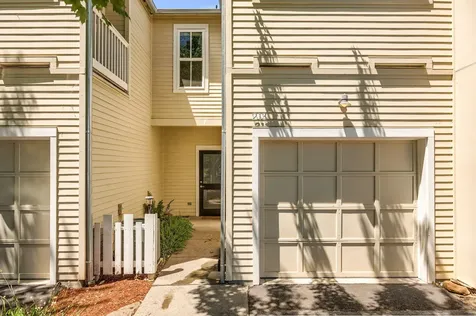 515 G Street Jacksonville OR 97530
