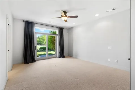 287 Island Pointe Drive Medford OR 97504