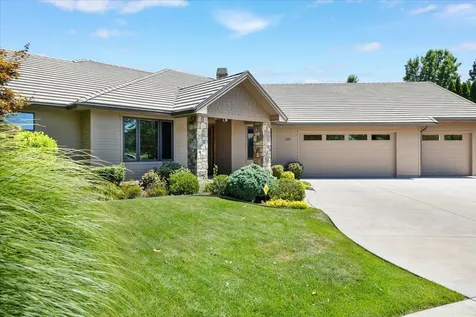 287 Island Pointe Drive Medford OR 97504